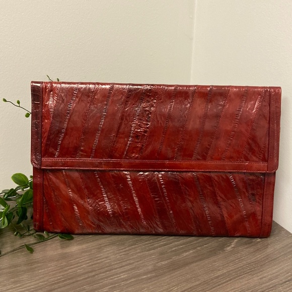 Vintage Genuine Eel Skin Clutch w/ Multiple Pockets - Picture 1 of 13